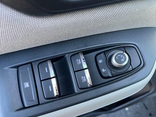 2025 Subaru Forester Hybrid Premium