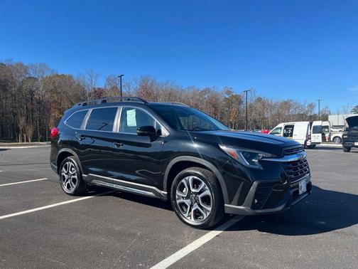 2023 Subaru Ascent Limited 8-Passenger