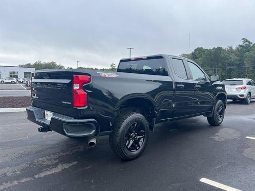 2020 Chevrolet Silverado 1500 Custom Trail Boss