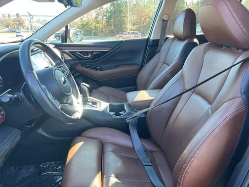 2023 Subaru Outback Touring XT