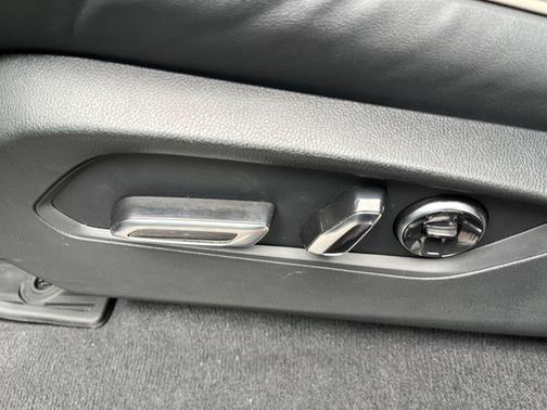 2023 Acura MDX Advance