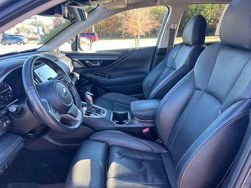 2023 Subaru Outback Touring XT