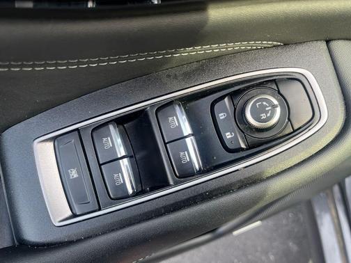 2022 Subaru Legacy Limited XT