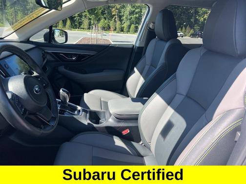 Crystal White Pearl 2024 Subaru Outback Onyx Edition XT