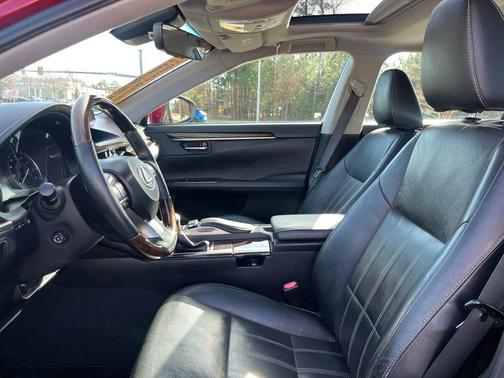 2016 Lexus ES 350 Base