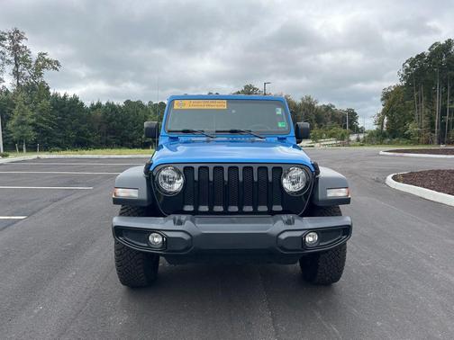 2022 Jeep Wrangler Unlimited Sport