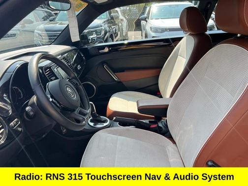 2015 Volkswagen Beetle Auto 1.8T