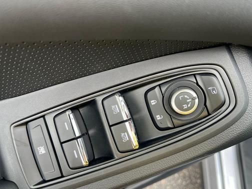 2025 Subaru Ascent Onyx Edition Touring