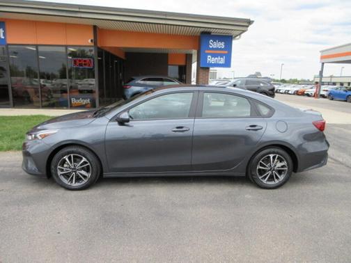 2024 Kia Forte LXS