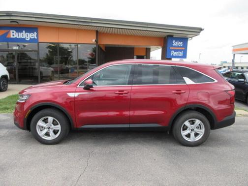2022 Kia Sorento LX