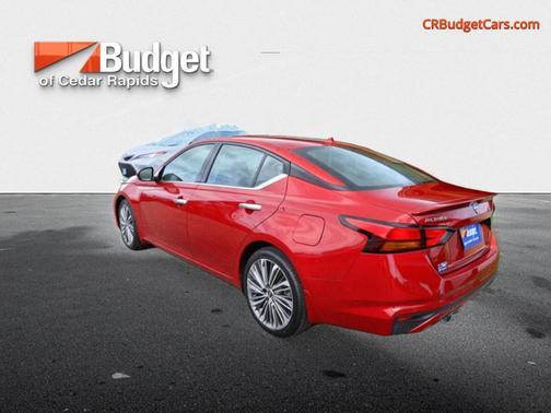 2024 Nissan Altima 2.5 SL
