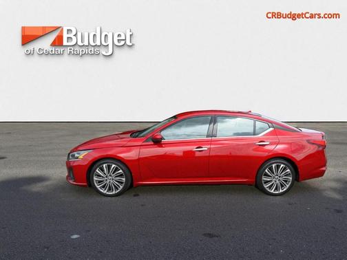 2024 Nissan Altima 2.5 SL