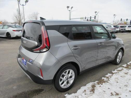 2024 Kia Soul LX