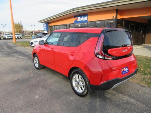 2024 Kia Soul LX