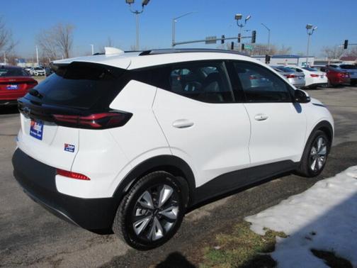 2023 Chevrolet Bolt EUV LT