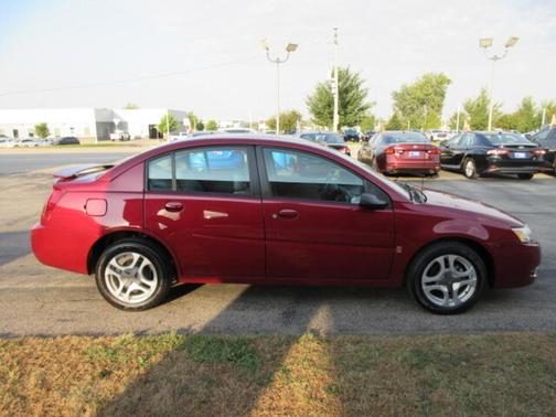 2004 Saturn Ion 3