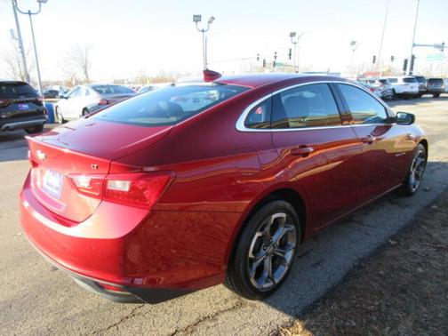 2024 Chevrolet Malibu LT