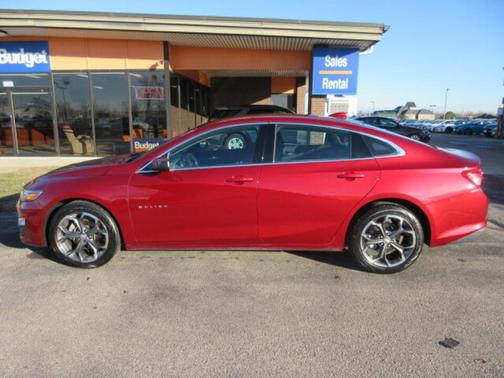 2024 Chevrolet Malibu LT