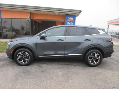 2024 Kia Sportage LX