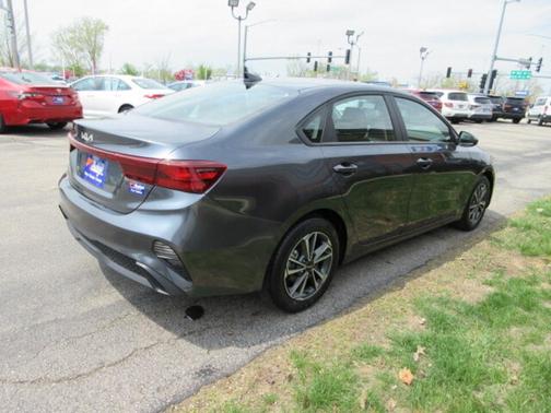2024 Kia Forte LXS