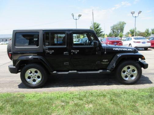 2013 Jeep Wrangler Unlimited Sahara