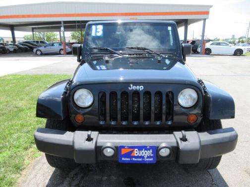 2013 Jeep Wrangler Unlimited Sahara