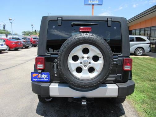 2013 Jeep Wrangler Unlimited Sahara