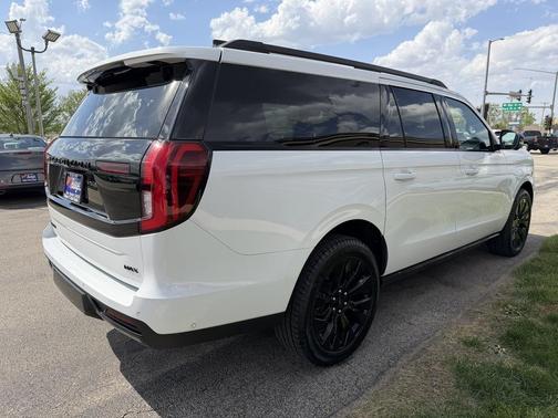 White 2025 Ford Expedition Max Platinum