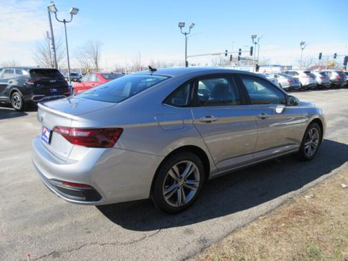 2024 Volkswagen Jetta 1.5T SE