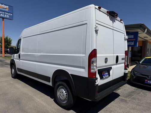 White 2026 RAM ProMaster 2500 High Roof