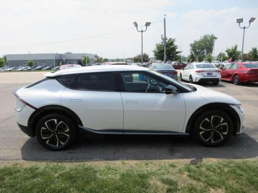 2024 Kia EV6 Wind