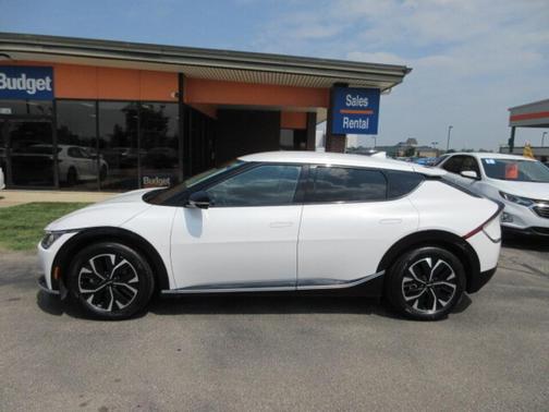 2024 Kia EV6 Wind