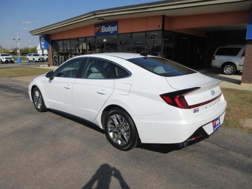 2021 Hyundai SONATA SEL