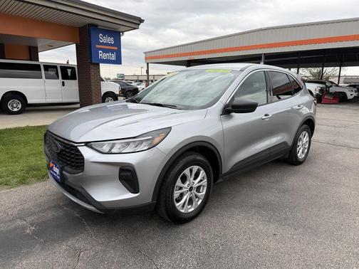 Silver 2024 Ford Escape Active