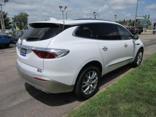 2024 Buick Enclave Premium