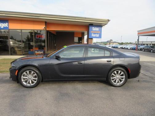 2017 Dodge Charger SXT