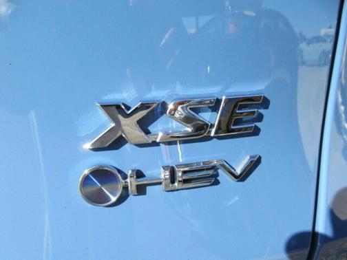 2025 Toyota RAV4 Hybrid XSE