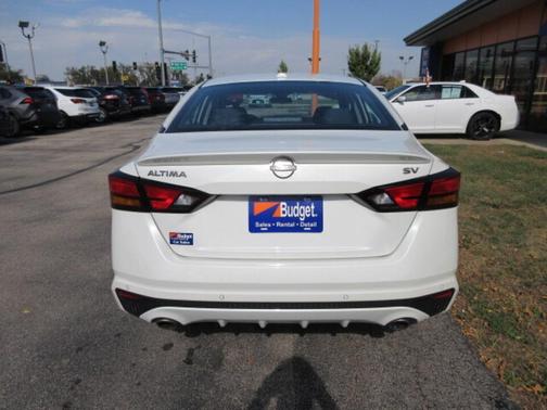 2024 Nissan Altima 2.5 SV