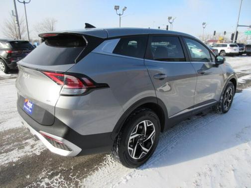 2024 Kia Sportage LX