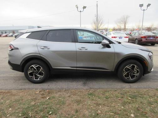 2024 Kia Sportage LX