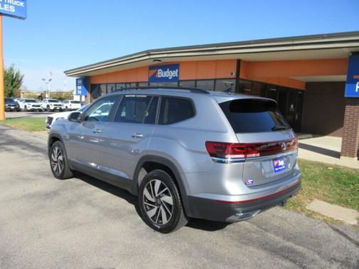 2025 Volkswagen Atlas 2.0T SE