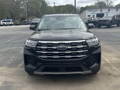 Black Metallic 2025 Ford Explorer Active