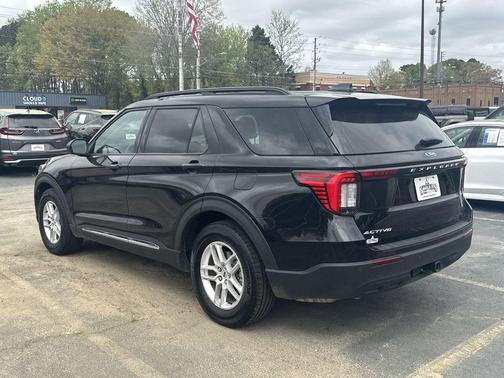 Black Metallic 2025 Ford Explorer Active