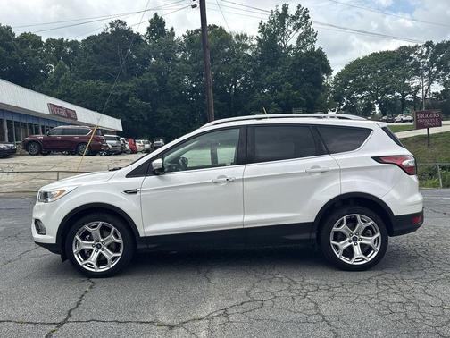 White Platinum Clearcoat Metallic 2018 Ford Escape Titanium