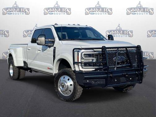Avalanche 2025 Ford F-450 Platinum