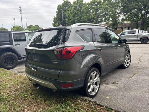Magnetic 2019 Ford Escape Titanium