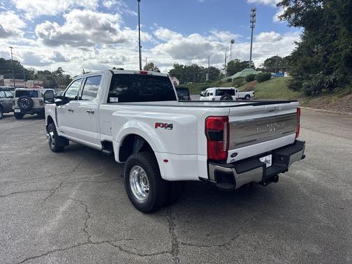 2026 Ford F-350 King Ranch