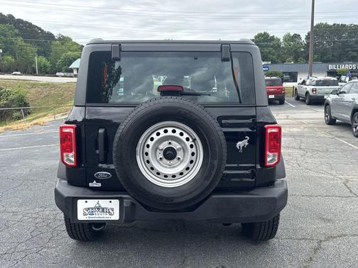 Shadow Black 2023 Ford Bronco Base