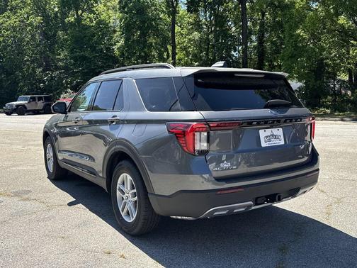 Gray Metallic 2026 Ford Explorer Active