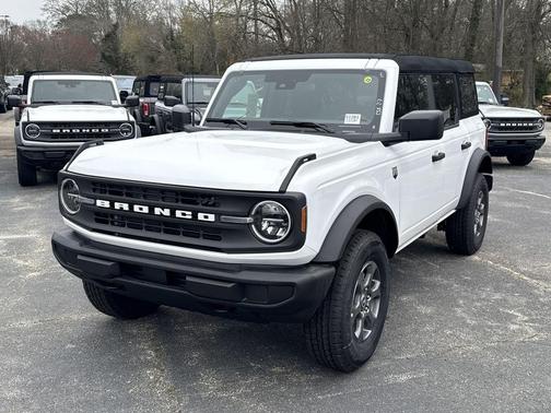 Oxford White 2026 Ford Bronco Big Bend